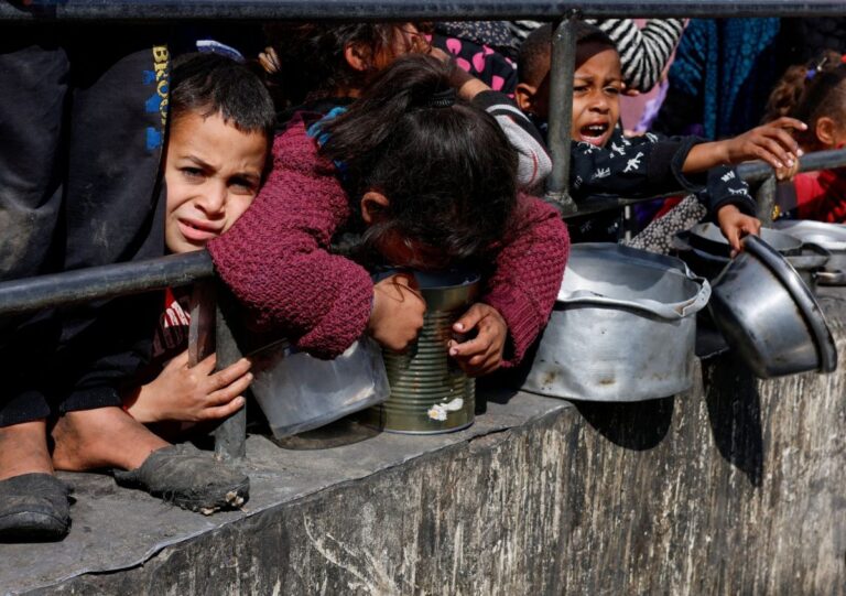Μεσανατολικό: Δύο παιδιά πέθαναν από υποσιτισμό σε νοσοκομείο της Γάζας