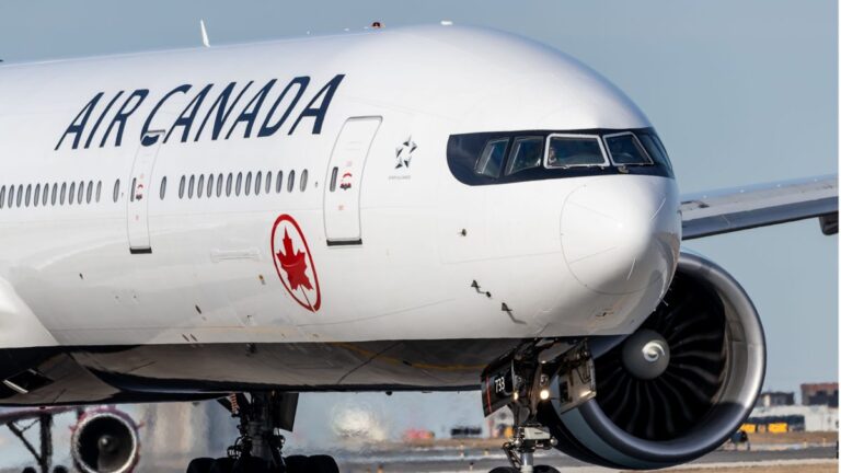 Η Air Canada πρέπει να τιμήσει μια ψεύτικη πολιτική επιστροφής χρημάτων που δημιουργήθηκε από το chatbot της, λέει το δικαστήριο