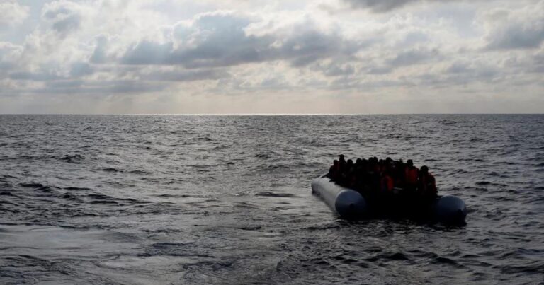 Πρωτόγνωρη συχνότητα μεταναστευτικών ροών στην Κρήτη – “Μας λένε ότι περιμένει αρκετός κόσμος στη Λιβύη για να ταξιδέψει”