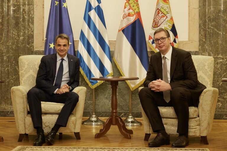 Σερβία-Ελλάδα: Επίσκεψη Μητσοτάκη στο Βελιγράδι – Μεγάλο φίλο της Σερβίας χαρακτηρίζει ο Αλ. Βούτσιτς τον Έλληνα πρωθυπουργό