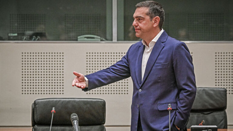 Παρέμβαση Τσίπρα: Νέες εκλογές για πρόεδρο στον ΣΥΡΙΖΑ, όχι λευκή επιταγή τριετίας στον Κασσελάκη – Στον αέρα το συνέδριο