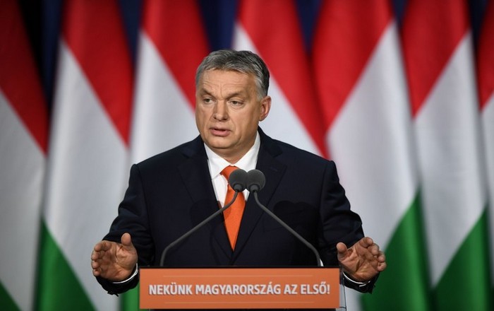Σε πολιτική κρίση η Ουγγαρία – Πόσο απειλείται ο Όρμπαν