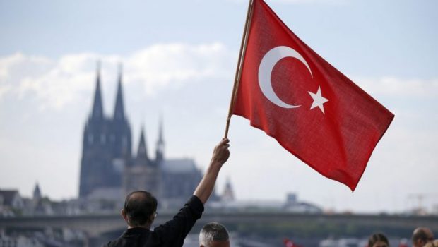 Πώς ο Fitch… επιβράβευσε την Τουρκία μετά τη στροφή στην οικονομική ορθοδοξία