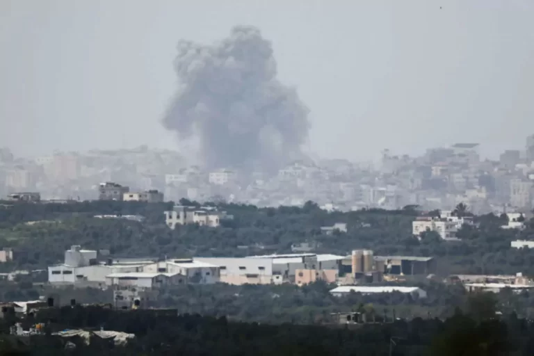 Γάζα: Τουλάχιστον 15 νεκροί από ισραηλινό βομβαρδισμό στον καταυλισμό Νουσεϊράτ | Κόσμος: Νέα και Ειδήσεις από όλο τον Κόσμο