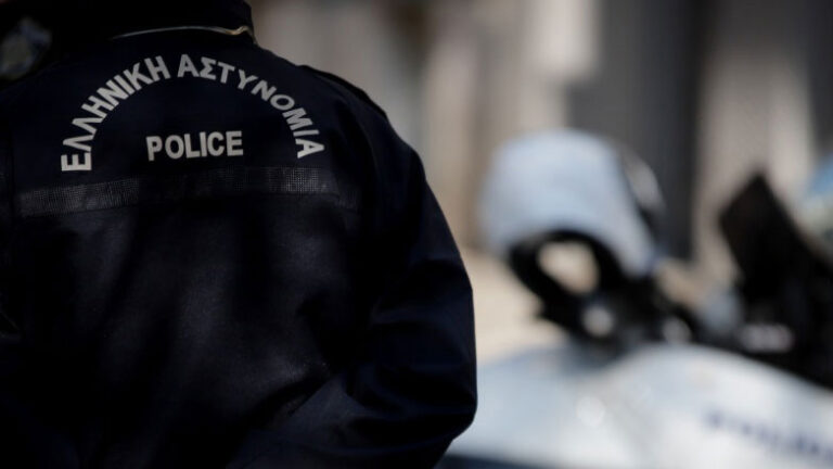 Θεσσαλονίκη: Αστυνομικός κατηγορείται για διακίνηση ναρκωτικών