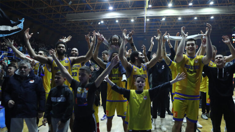 Ηρωικό Περιστέρι, νίκησε 90-82 την Τενερίφη και πέταξε στους «8» του Basketball Champions League
