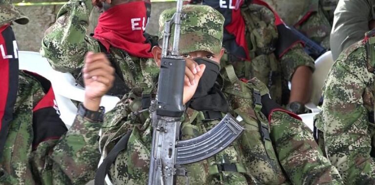 Κολομβία: Έχασαν τη ζωή τους τουλάχιστον 8 άνθρωποι σε επιχείρηση του στρατού κατά ανταρτών