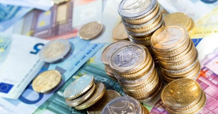Ο “χάρτης” πληρωμών από e-ΕΦΚΑ και ΔΥΠΑ έως 29/3 – Καταβολή 2,3 δισ. ευρώ