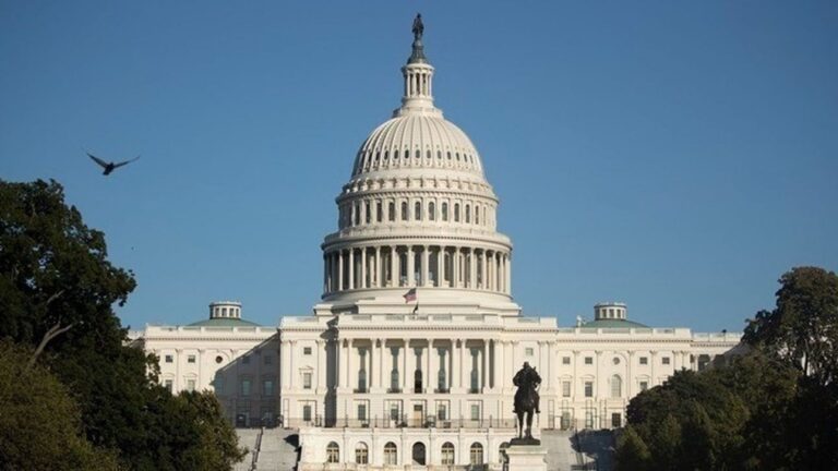 ΗΠΑ: Πολιτική αναταραχή στο Κογκρέσο για τον προϋπολογισμό