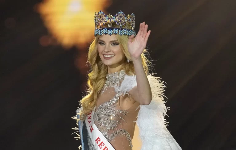 Η Κριστίνα Πισκόβα είναι η «Μις Κόσμος 2024» – Η εντυπωσιακή 23χρονη από την Τσεχία