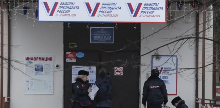 Τουλάχιστον 74 συλλήψεις στις προεδρικές εκλογές της Ρωσίας