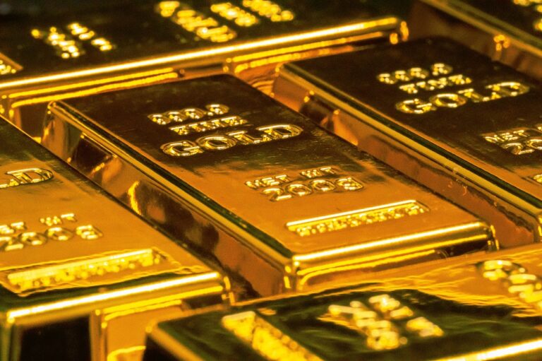 Χρυσός: Έκλεισε σε νέο ιστορικό υψηλό στα 2.358 δολάρια η ουγγιά