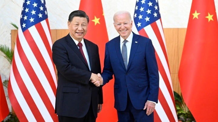 Κίνα: Το Πεκίνο υποστηρίζει ότι οι ΗΠΑ ακολουθούν τις “μη εμπορικές πρακτικές” για τις οποίες κατηγορούν την Κίνα
