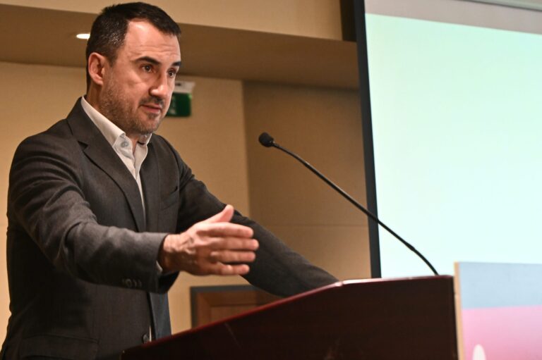 Νέα Αριστερά: «Ο κ. Κασσελάκης αγχώθηκε που αποκαλύφθηκε η ταύτισή του με την πολιτική της ΝΔ»