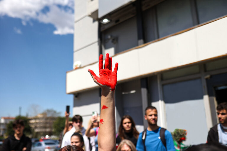 Τι ισχύει σήμερα στην Ελλάδα με τους ξενώνες φιλοξενίας γυναικών θυμάτων βίας