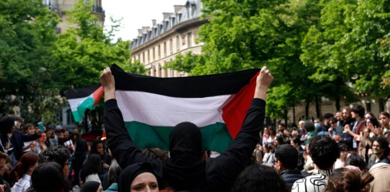 Ευρώπη: Μεταδόθηκε το κύμα των φιλο-παλαιστινιακών διαδηλώσεων – Επεμβάσεις της αστυνομίας (βίντεο)