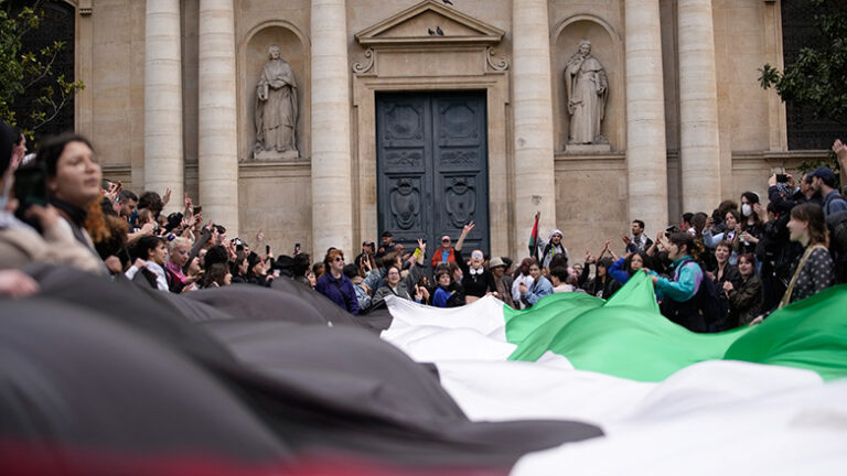 Οδομαχίες και καταλήψεις στο Παρίσι για την Παλαιστίνη