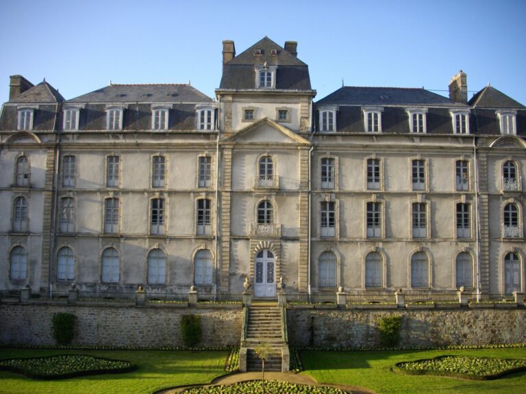 Κάστρο 640 ετών ανακαλύφθηκε… κάτω από ένα ξενοδοχείο στη Γαλλία