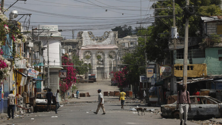 Αϊτή: Αντεγκλήσεις κομμάτων-απερχόμενης κυβέρνησης