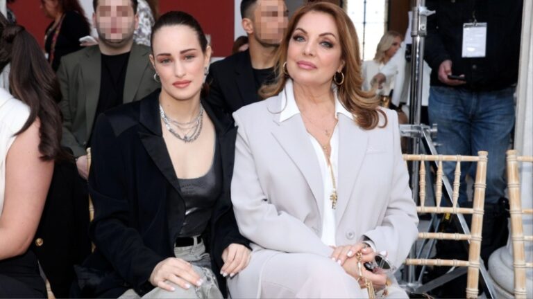 Άντζελα Γκερέκου: Μαζί με την κόρη της Μαρία Βοσκοπούλου στο show της Elisabetta Franchi