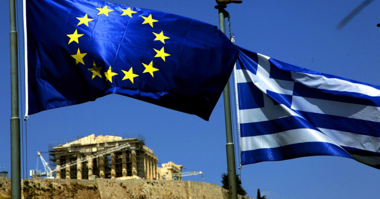Times: Η Ελλάδα στάθηκε ξανά στα πόδια της – Στις ταχύτερα αναπτυσσόμενες της ΕΕ η οικονομία της