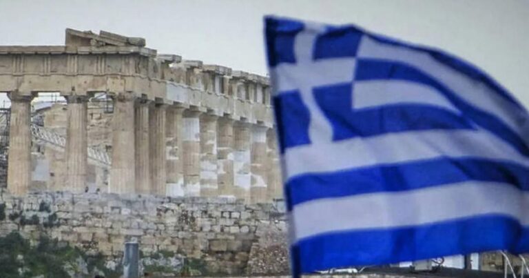 Times Λονδίνου: «Πώς η Ελλάδα στάθηκε ξανά στα πόδια της μετά την πιο μακρά περίοδο ύφεσης»