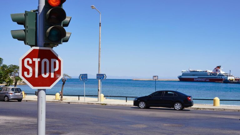 Οι πόλεις που πέταξαν τα φανάρια από τους δρόμους -Το επιτυχημένο πείραμα σε Ελλάδα και Ευρώπη | carandmotor.gr