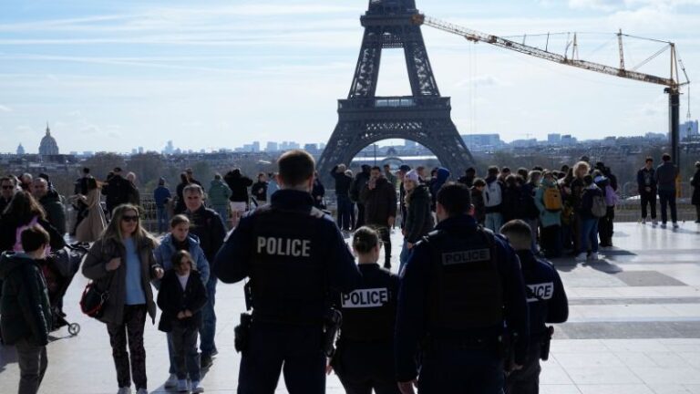 Γαλλία: Ενισχύονται τα μέτρα ασφαλείας σε χώρους λατρείας και σχολεία της εβραϊκής κοινότητας