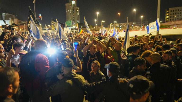 Ισραήλ: Δεκάδες χιλιάδες διαδηλωτές κατά της κυβέρνησης Νετανιάχου