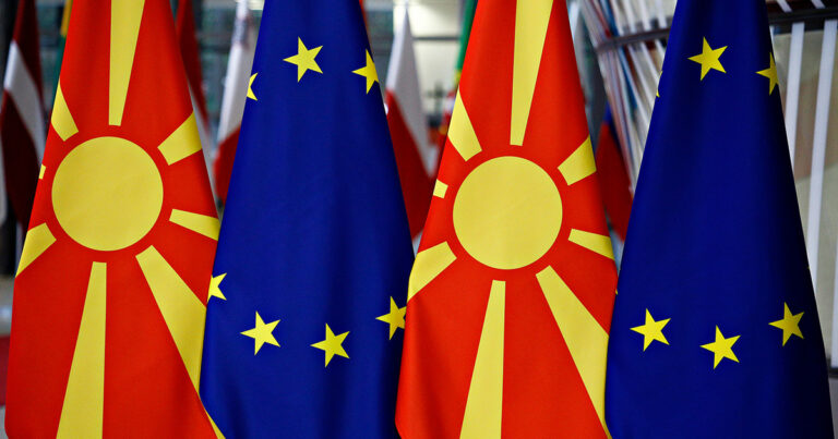 Πολιτική σύγκρουση στη Βόρεια Μακεδονία, ανάμεσα στα δύο μεγάλα κόμματα για τη Συμφωνία των Πρεσπών