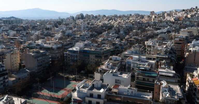 Ακίνητα: Η «στεγαστική κρίση» στην Ελλάδα με αριθμούς