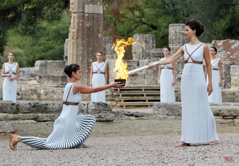 Από 12 τοποθεσίες με ιδιαίτερη σημασία για τις ελληνογαλλικές σχέσεις θα περάσει η ολυμπιακή φλόγα πριν φθάσει στην Αθήνα