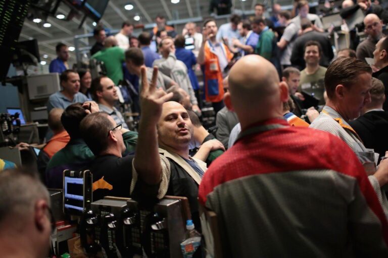 Wall Street: Απογοήτευση έφεραν τα πρακτικά της FED – Στην Νvidia οι ελπίδες για ανάκαμψη