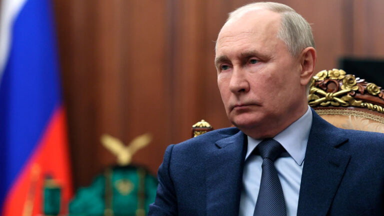 Reuters: Ο Πούτιν «δείχνει» διάδοχο – Διόρισε τον Ντιούμιν γραμματέα του Κρατικού Συμβουλίου