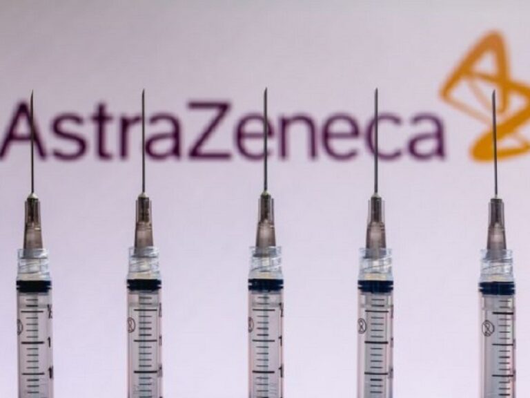 AstraZeneca: Τι ισχύει για όσους εμβολιάστηκαν στην Ελλάδα