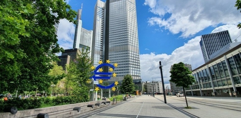 ΕΚΤ: Ανθεκτικές οι τράπεζες της Ευρωζώνης