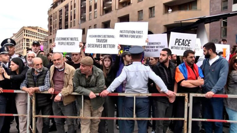 Αρμενία: Διαδήλωση στο Γερεβάν με αίτημα την παραίτηση του πρωθυπουργού Πασινιάν