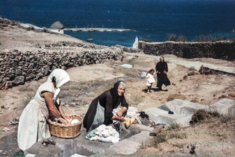 Η ανόθευτη Ελλάδα της δεκαετίας του ΄50 μέσα από 100 φωτογραφίες – PATRIS.GR