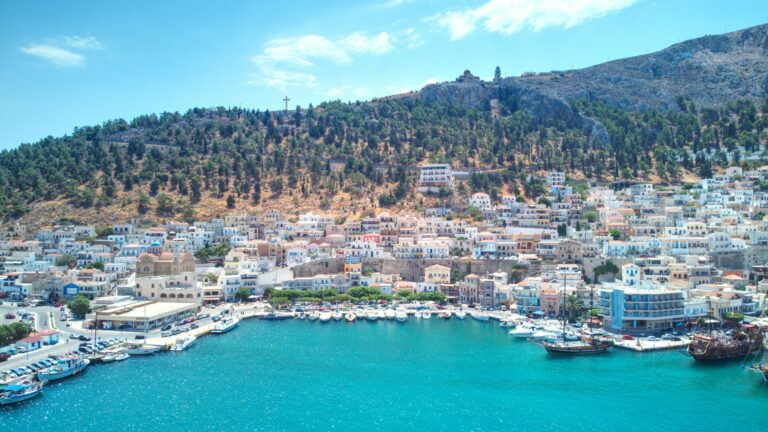 Αυτό είναι το οικονομικότερο νησί για διακοπές στην Ελλάδα – Marie Claire
