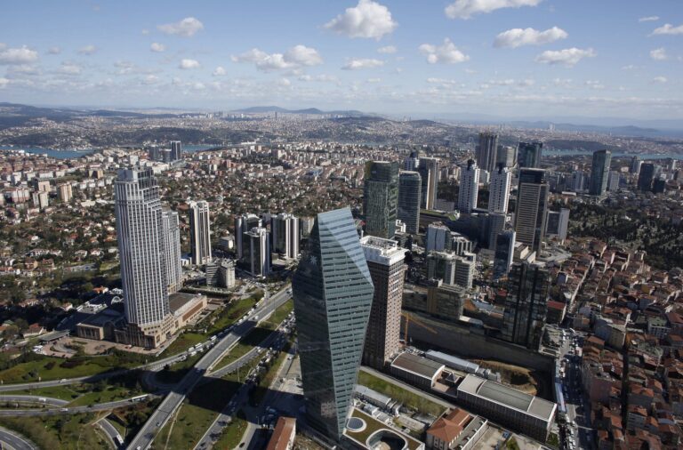 Κωνσταντινούπολη: Ρεκόρ στο χρηματιστήριο με τον πληθωρισμό στο 70% – Οικονομικός Ταχυδρόμος