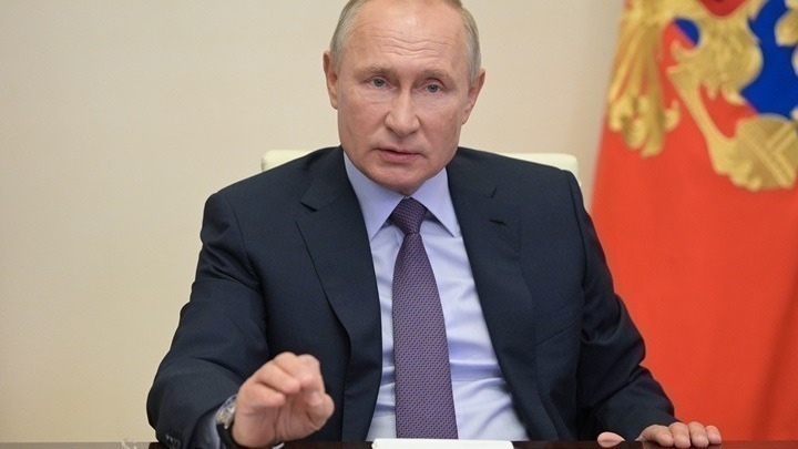 Πούτιν: Η Ρωσία θα ξαναρχίσει την παραγωγή πυραύλων μέσου βεληνεκούς με δυνατότητα χρήσης πυρηνικών