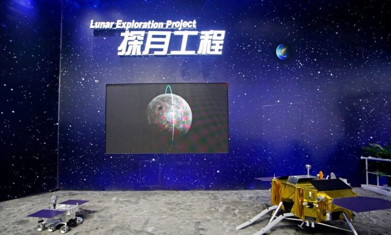Ιστορικό επίτευγμα από την Κίνα: Επέστρεψε τα πρώτα δείγματα από την άλλη πλευρά της Σελήνης