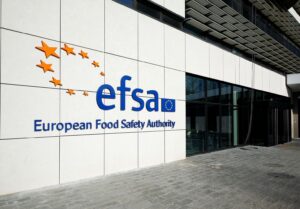 Η EFSA επικαιροποιεί την πολιτική ανεξαρτησίας για αμεροληψία και διαφάνεια