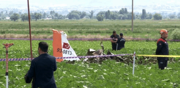 Συνετρίβη εκπαιδευτικό αεροσκάφος στην Τουρκία: Νεκροί οι δύο πιλότοι