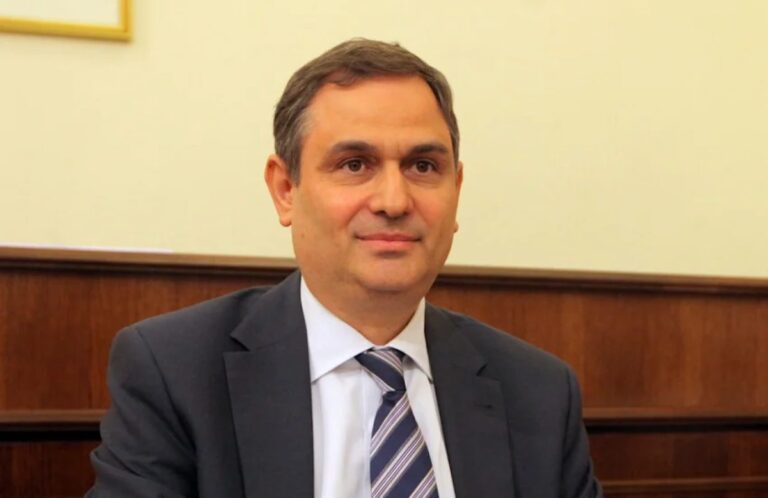 Φ.Σαχινίδης: «Δεν μπορούμε να περιμένουμε δέκα 4ετίες για να γίνει το ΠΑΣΟΚ κυβέρνηση-Το κόμμα δεν λειτούργησε ποτέ για να χαράξει πολιτική»