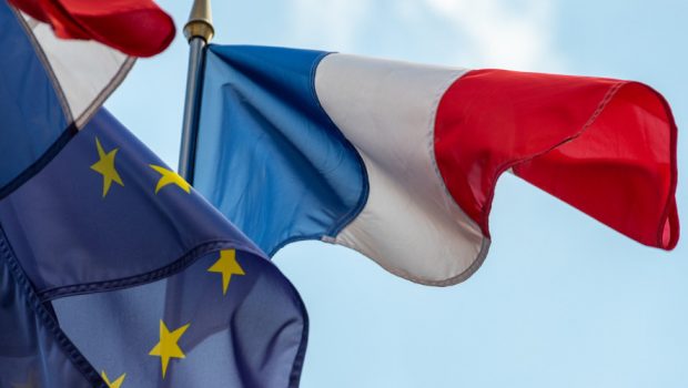 Γαλλία: Για 6η φορά στην μεταπολεμική πολιτική ιστορία της χώρας προκηρύσσονται πρόωρες βουλευτικές εκλογές