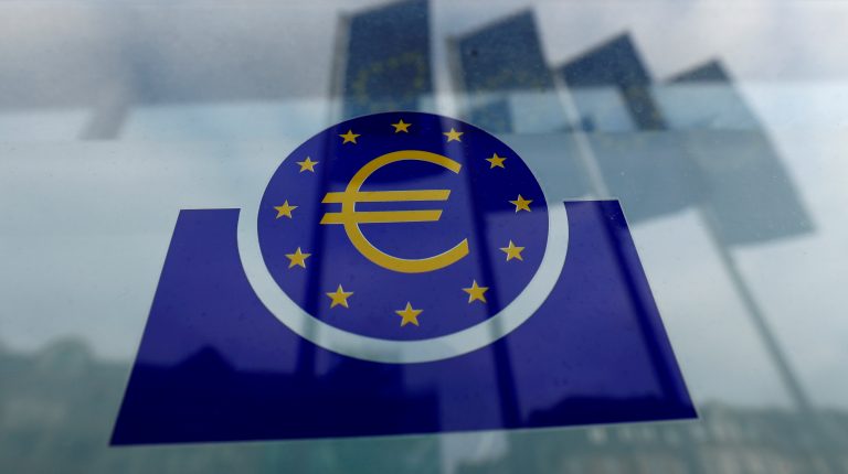 Η μείωση των επιτοκίων από την ΕΚΤ δεν θα λύσει πρόβλημα της ευρωζώνης – Η οικονομία παραμένει ασθενική