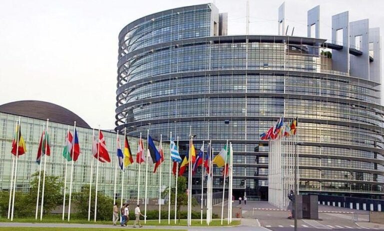 Ευρωεκλογές 2024: Πόσα χρήματα παίρνουν οι ευρωβουλευτές