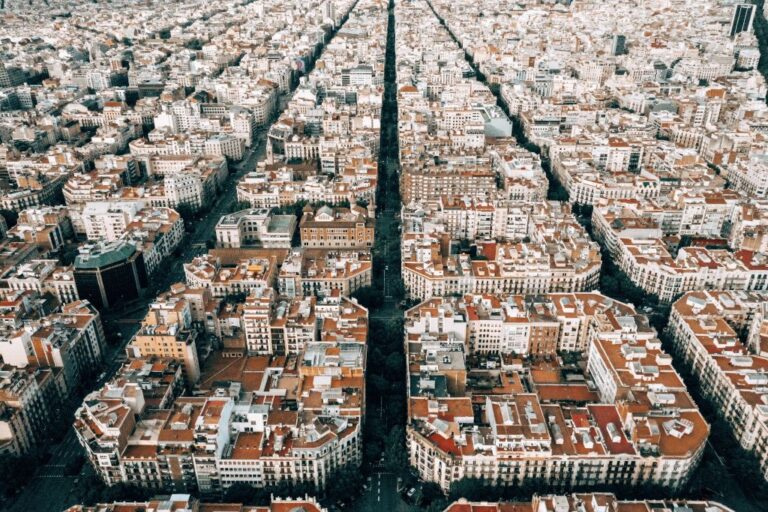 Βαρκελώνη: Τέλος στα Airbnb από το 2028