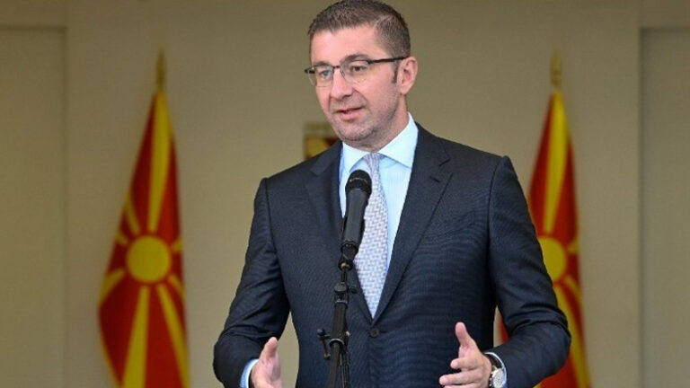 Βόρεια Μακεδονία: Ψήφο εμπιστοσύνης έλαβε από τη Βουλή η κυβέρνηση του Μίτσκοσκι